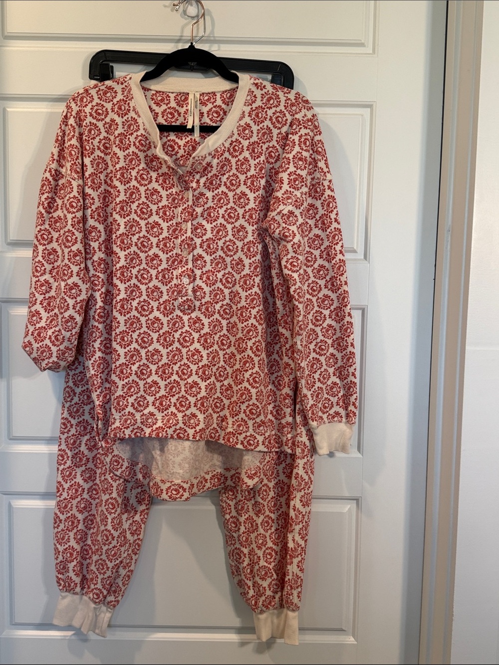 By Anthropologie Long-Sleeve Waffle Knit Pyjama set small - Picture 3 of 9